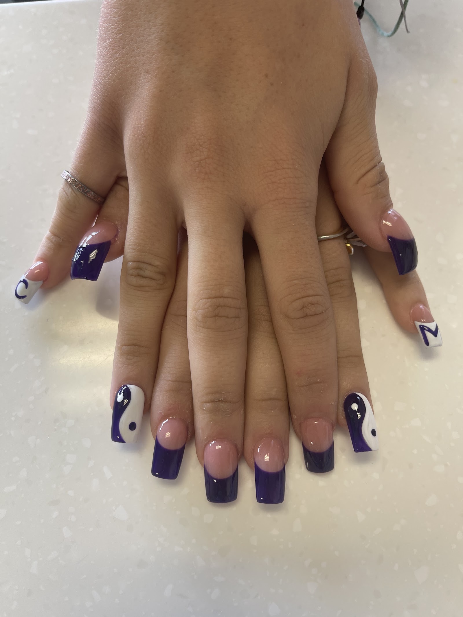 B B NAILS nail photo 4